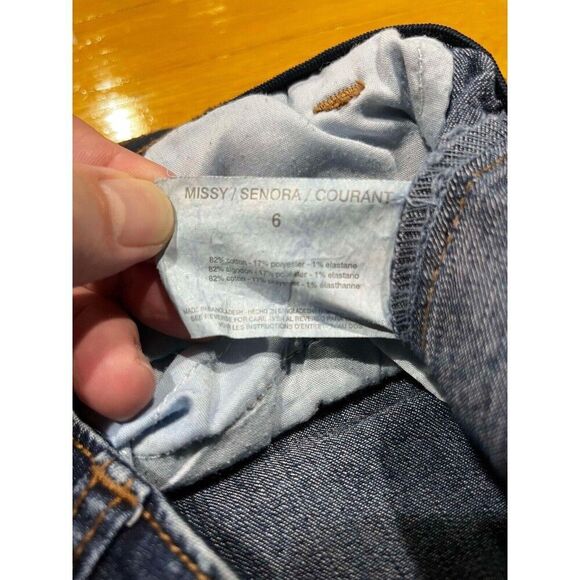 Gloria Vanderbilt Jeans Womens 6 Missy Capri High Rise Denim EUC Beach Casual - Picture 4 of 8